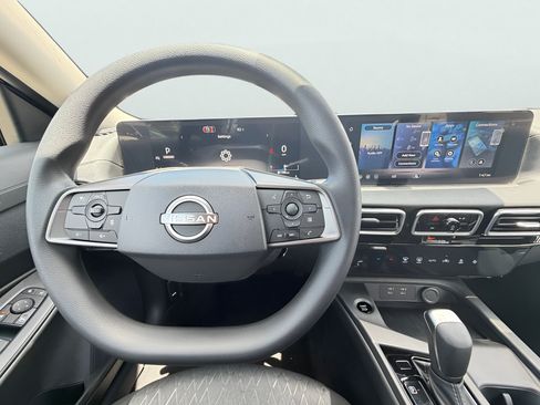 New 2026 Nissan Sentra SV w/ Floor Mat Package FWD image 25