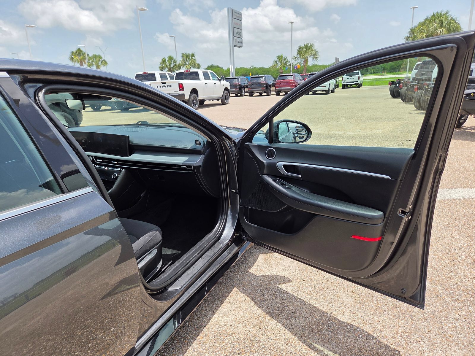 Used 2024 Hyundai Sonata SEL FWD image 17