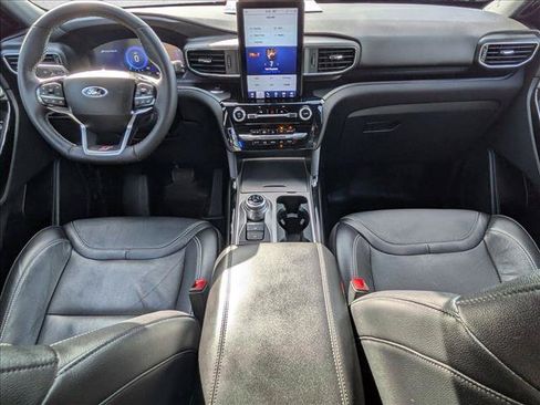 Used 2023 Ford Explorer ST w/ Equipment Group 401A AWD/4WD image 17