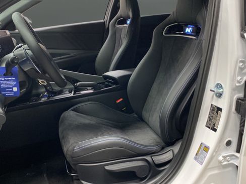 New 2026 Hyundai Elantra N FWD image 9