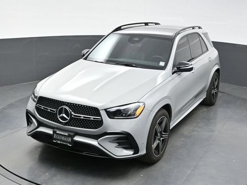 Used 2025 Mercedes-Benz GLE 450 4MATIC image 32