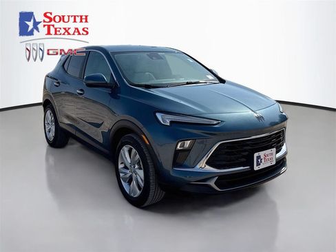 Used 2024 Buick Encore GX Preferred w/ Comfort Package FWD image 1