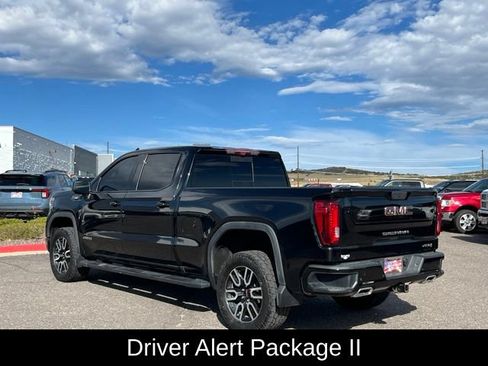 Used 2021 GMC Sierra 1500 AT4 w/ Technology Package AWD/4WD image 3