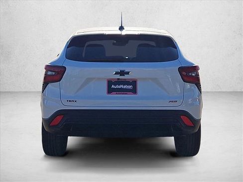 New 2026 Chevrolet Trax RS FWD image 8
