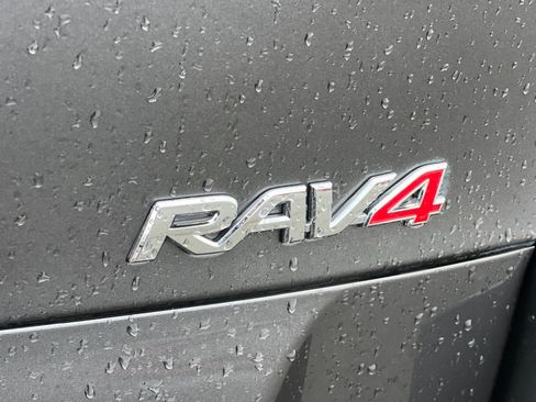 Used 2011 Toyota RAV4 Sport image 25