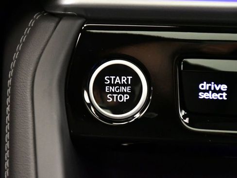 Certified 2025 Audi Q5 Premium Plus w/ Premium Plus image 25