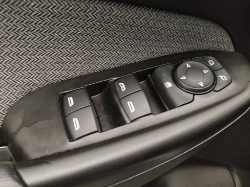 Used 2023 Chevrolet TrailBlazer LT w/ Convenience Package FWD image 27