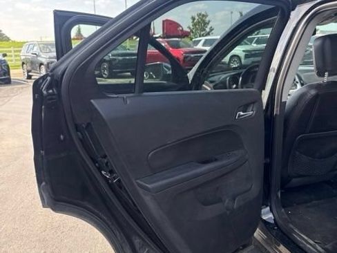 Used 2015 Chevrolet Equinox LTZ AWD/4WD image 29