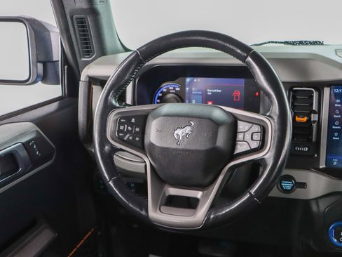 Used 2022 Ford Bronco Badlands AWD/4WD image 12