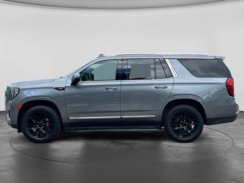 Used 2022 GMC Yukon SLT w/ SLT Premium Package AWD/4WD image 4