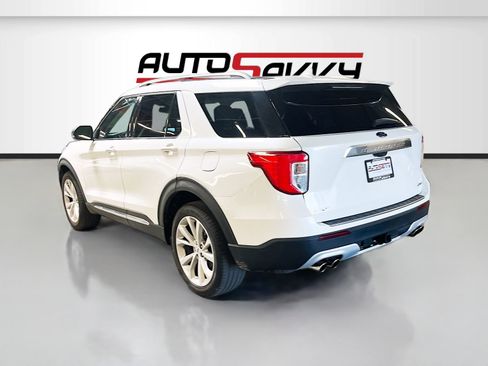 Used 2024 Ford Explorer Platinum w/ Technology Package AWD/4WD image 5