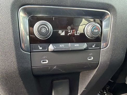 Used 2022 Chevrolet Tahoe RST w/ Luxury Package RWD image 19