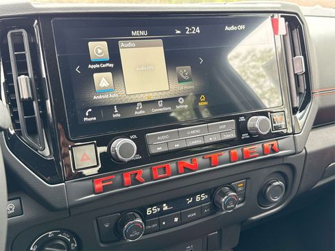 New 2025 Nissan Frontier PRO-4X image 8