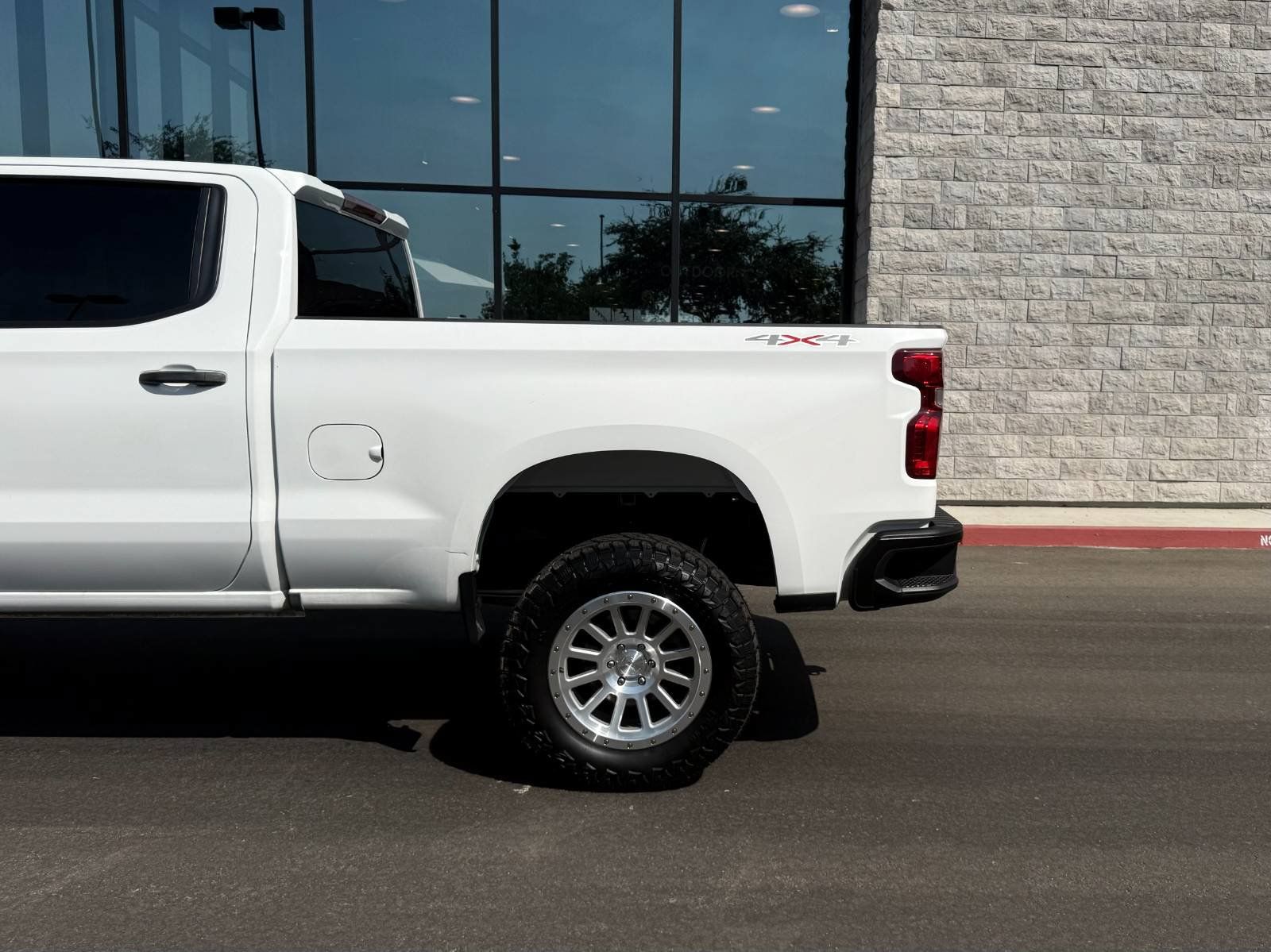 Used 2024 Chevrolet Silverado 1500 W/T w/ Trailering Package AWD/4WD image 10