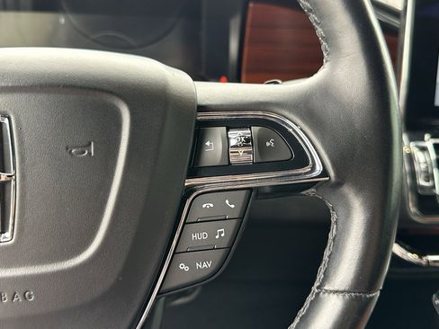 Used 2020 Lincoln Navigator L Reserve w/ Luxury Package image 14