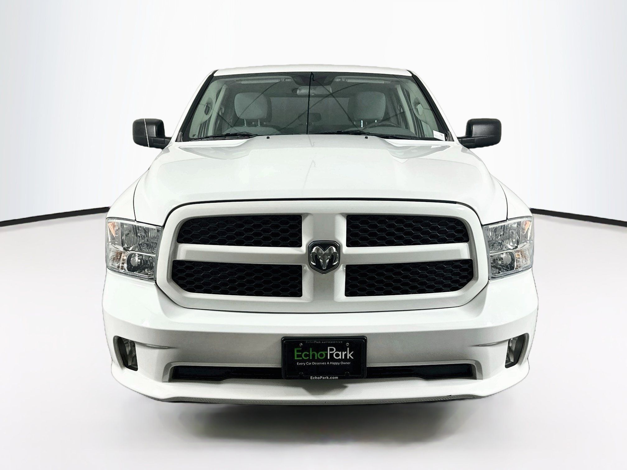Used 2019 RAM 1500 Express RWD image 2