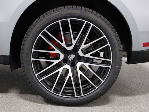 New 2026 Porsche Macan S image 39