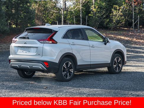 Used 2024 Mitsubishi Eclipse Cross SE image 8