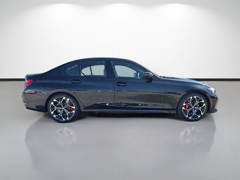 New 2026 BMW 330i xDrive Sedan w/ M Sport Package AWD/4WD image 2