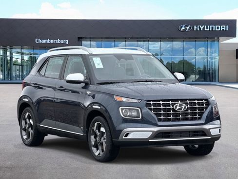 New 2026 Hyundai Venue SEL image 1