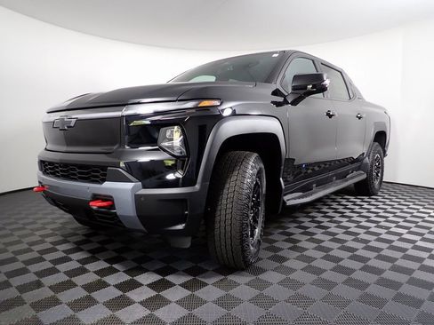 New 2026 Chevrolet Silverado EV Trail Boss w/ Plus Package image 10