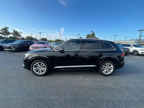 Used 2025 Audi Q7 3.0T Prestige AWD/4WD image 2