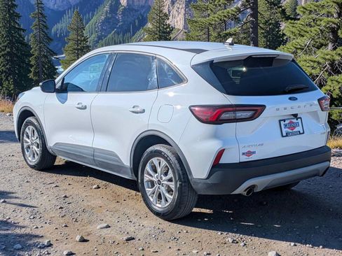 Certified 2025 Ford Escape Active AWD/4WD image 4
