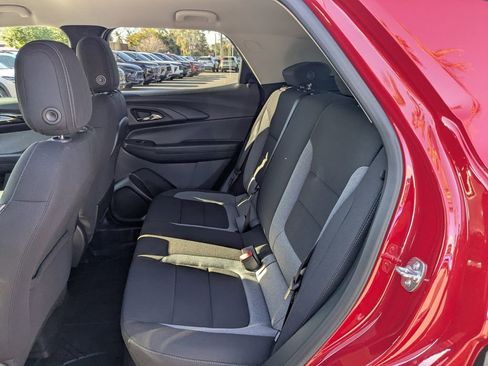 Certified 2026 Chevrolet TrailBlazer LT w/ Driver Confidence Package image 11