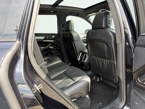 Used 2013 Porsche Cayenne GTS AWD/4WD image 27
