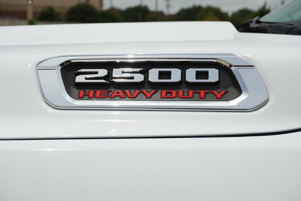 Used 2026 RAM 2500 Limited AWD/4WD image 8