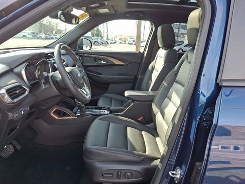 Used 2022 Chevrolet TrailBlazer ACTIV w/ Sun and Liftgate Package image 13