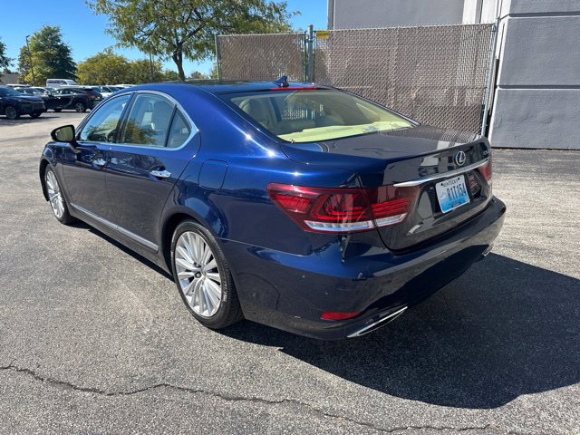 Used 2013 Lexus LS 460 AWD w/ Comfort Pkg image 5