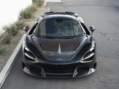 Used 2019 McLaren 720S image 8