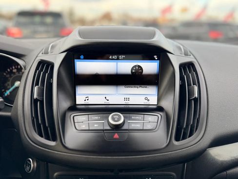 Used 2019 Ford Escape SE FWD image 22