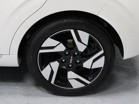 Used 2023 Kia Soul GT-Line FWD image 19