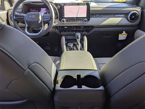 New 2025 Chevrolet Colorado ZR2 w/ Technology Package image 28