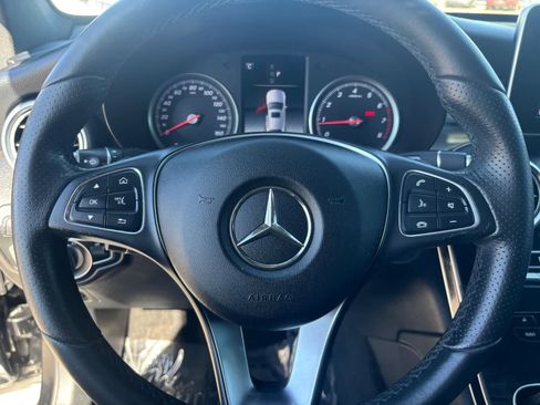 Used 2018 Mercedes-Benz GLC 300 4MATIC Coupe image 22