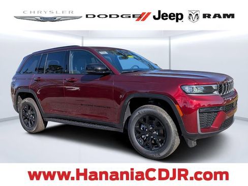 New 2026 Jeep Grand Cherokee Altitude AWD/4WD image 1