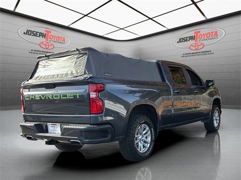 Used 2021 Chevrolet Silverado 1500 RST image 4