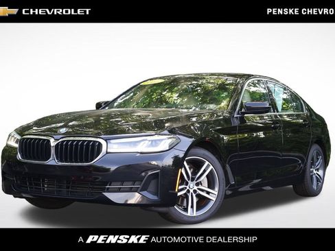 Used 2023 BMW 530i w/ Premium Package RWD image 1