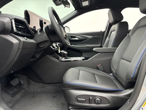 New 2026 Buick Envista Sport Touring w/ Convenience I Package FWD image 15
