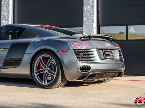 Used 2012 Audi R8 V8 image 58