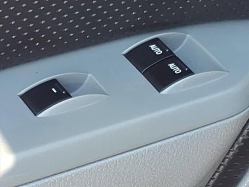 Used 2006 Ford Mustang GT image 15