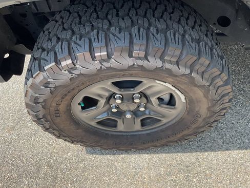 Used 2020 Jeep Wrangler Unlimited Sport AWD/4WD image 5