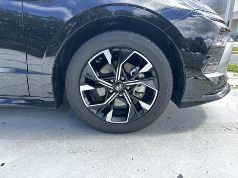 Used 2025 Hyundai Sonata SEL FWD image 13