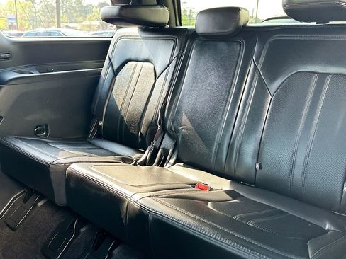 Used 2021 Ford Expedition Limited image 28