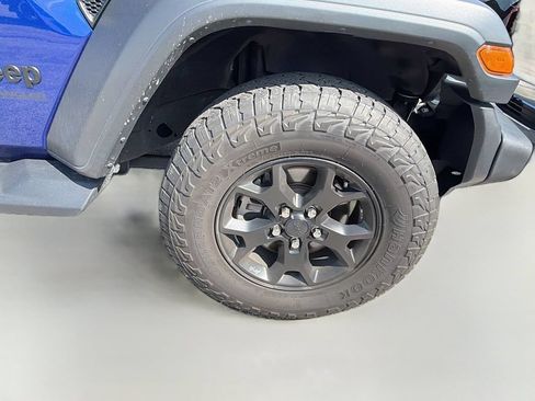Used 2020 Jeep Wrangler Unlimited Sport AWD/4WD image 11