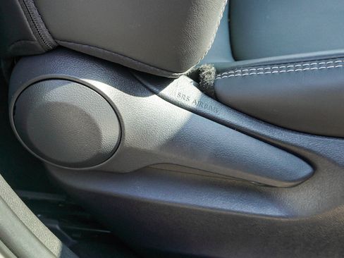 Certified 2025 Toyota RAV4 XLE Premium AWD/4WD image 27