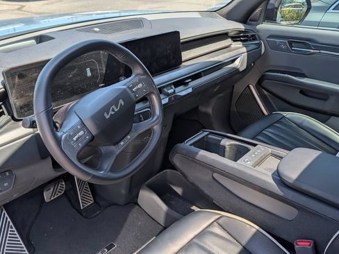 Used 2024 Kia EV9 GT-Line AWD/4WD image 2