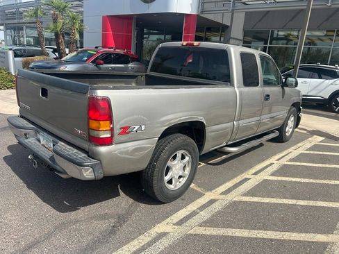 Used 2003 GMC Sierra 1500 SLE w/ Off-Road Package AWD/4WD image 5